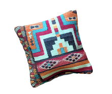 Görseli Galeri görüntüleyiciye yükleyin, yastık hediye